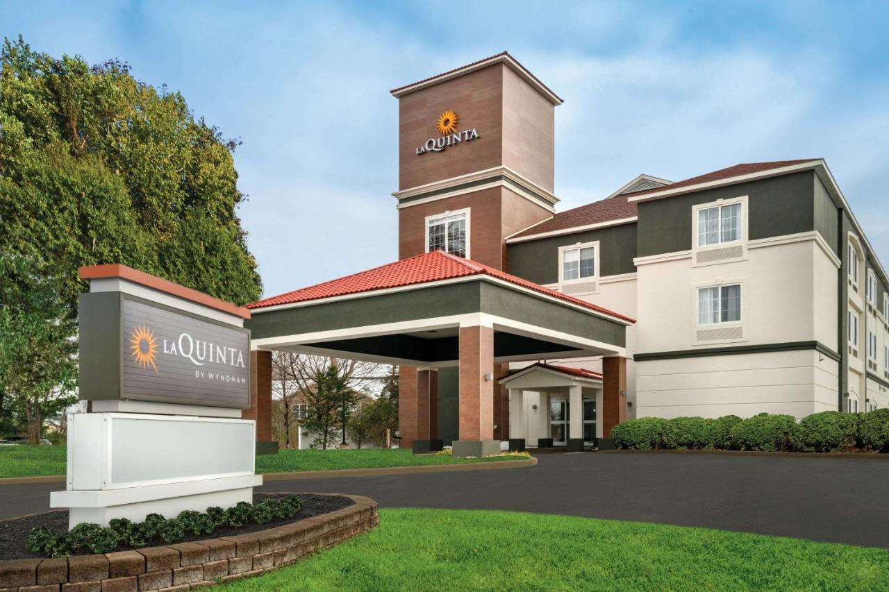 La Quinta By Wyndham Latham Albany Airport Hotell Exteriör bild