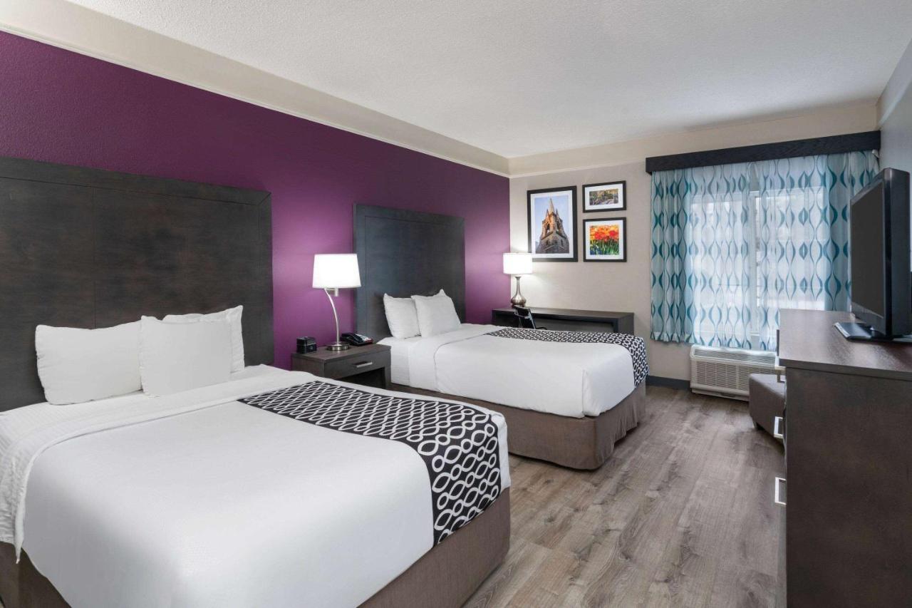 La Quinta By Wyndham Latham Albany Airport Hotell Exteriör bild