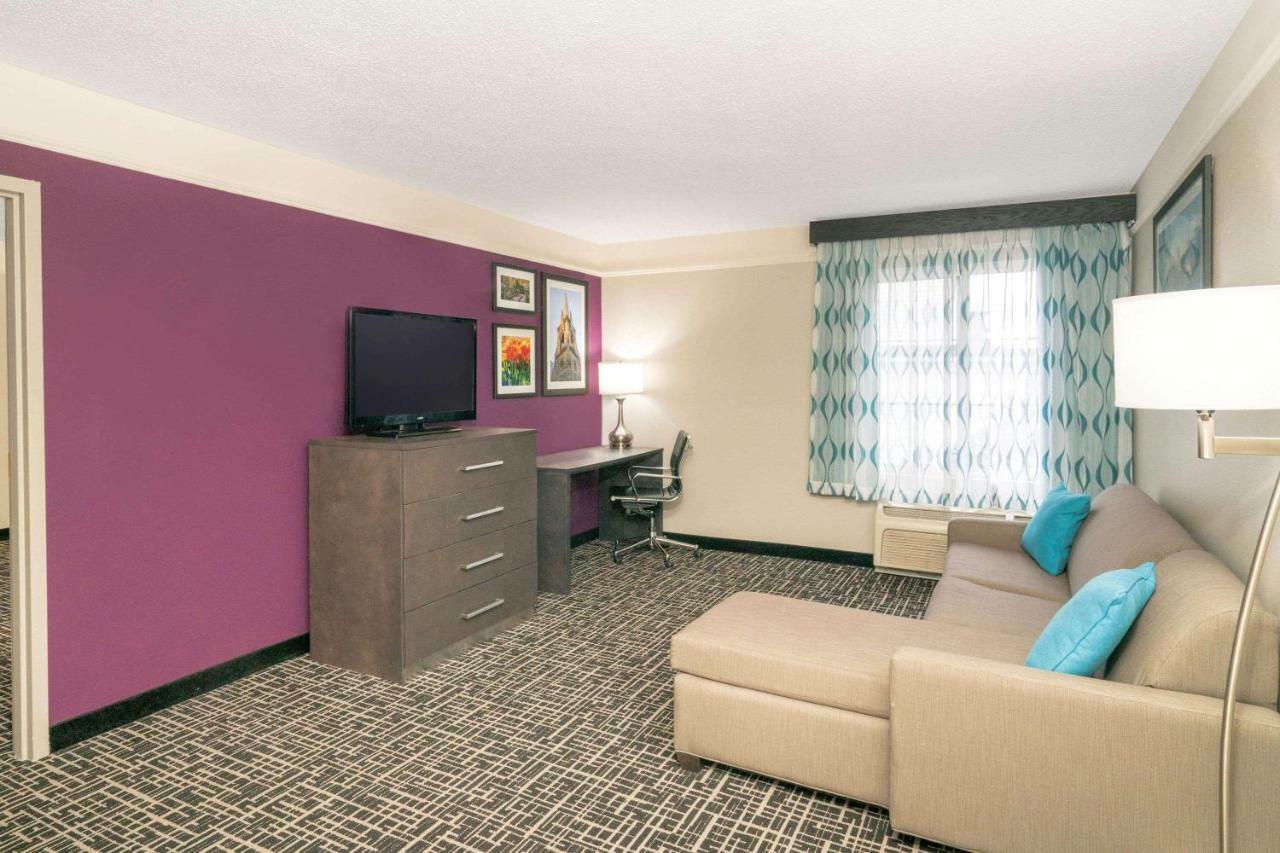 La Quinta By Wyndham Latham Albany Airport Hotell Exteriör bild